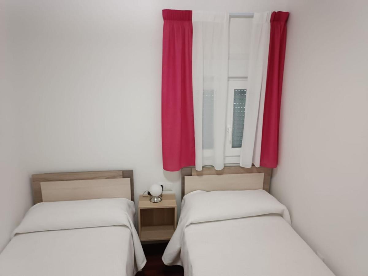 Lyrioshomes Apartamento Filpo Rojas , Sevilla Zewnętrze zdjęcie