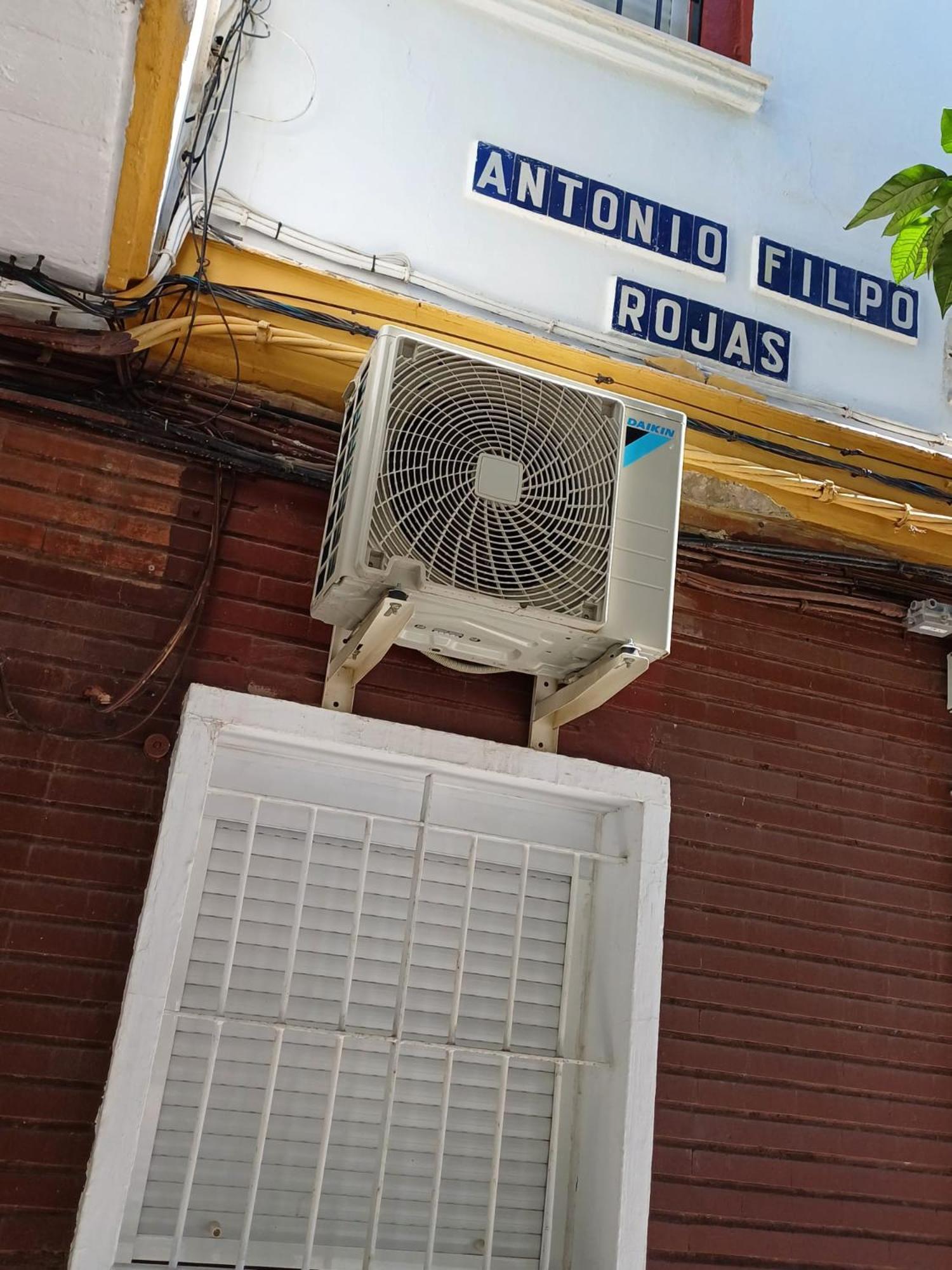Lyrioshomes Apartamento Filpo Rojas , Sevilla Zewnętrze zdjęcie